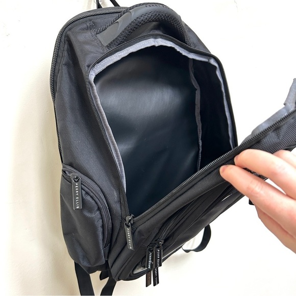 Perry Ellis Unisex M146 Black Business Laptop Backpack - Picture 12 of 15
